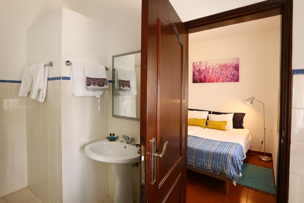 Alojamentos Oasis Мертола Номер фото